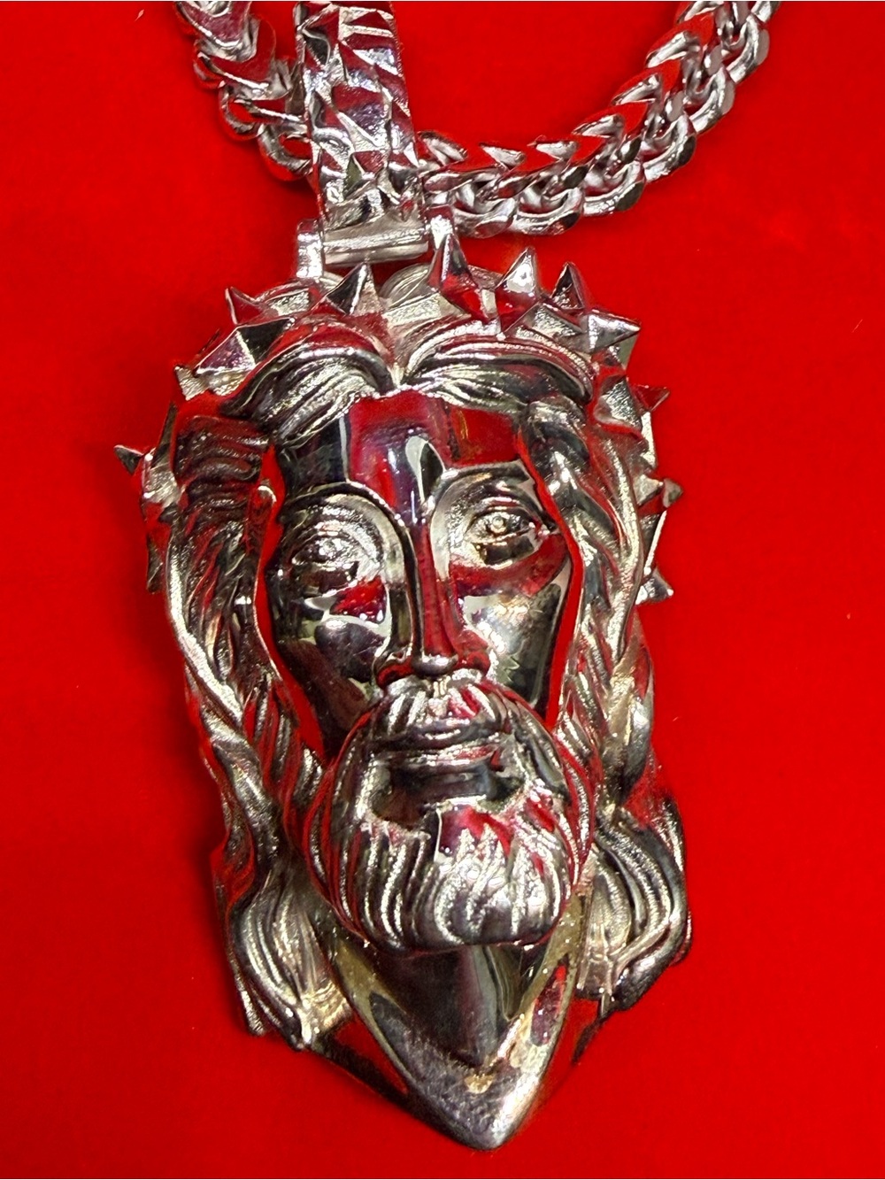 TraxNYC 925 Silver Jesus Pendant -Bold Statement with large 925 Silver Box Chain